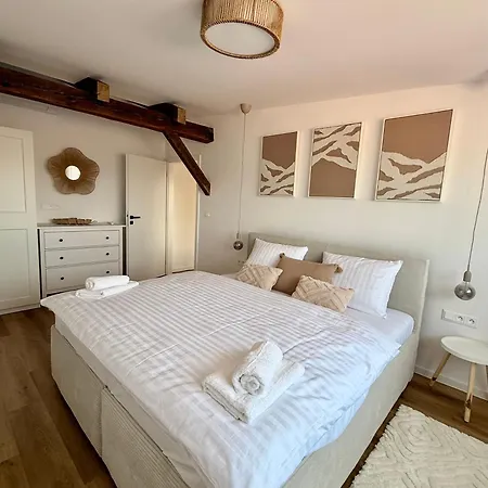 Soho Centre With Free Parking * Zvolen